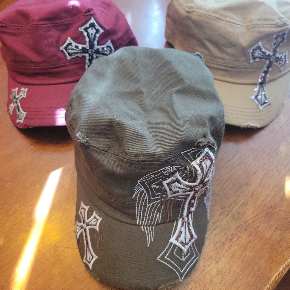 Embroidered Cross Design Cap - Picture 2 of 5